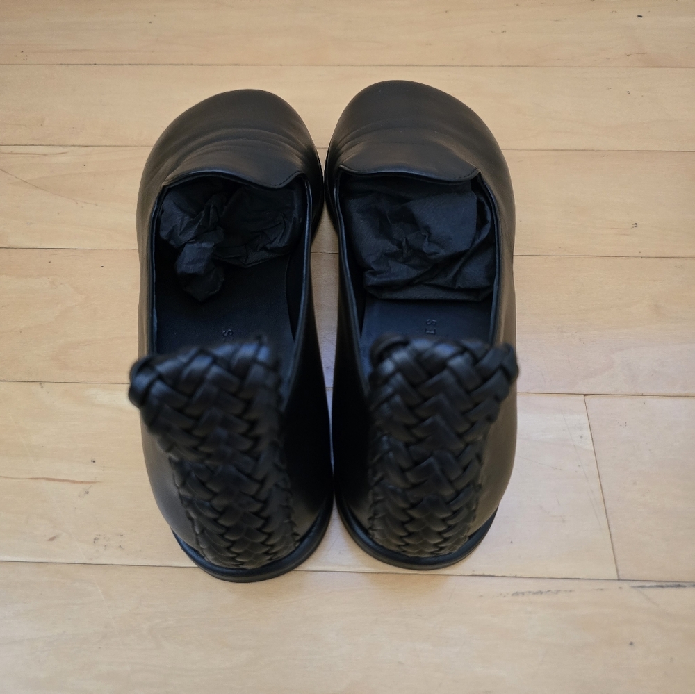Dear Fraces Mica Flat - Picture 6 of 12